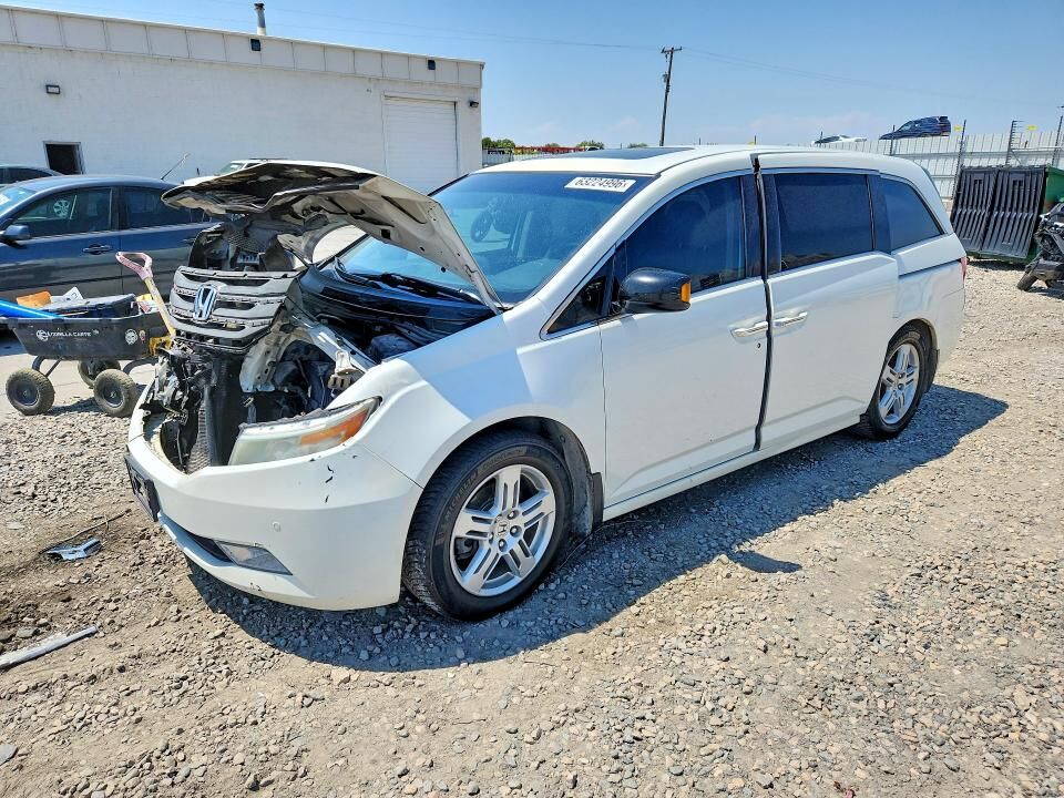 2013 HONDA Odyssey