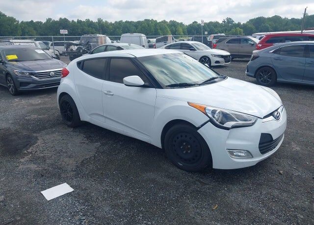 2017 HYUNDAI Veloster
