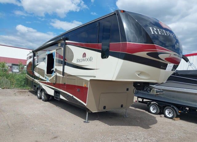 2013 DS CORP DBA CROSSROADS RV DS Corp dba Crossroads RV