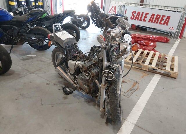 1985 YAMAHA XJ700