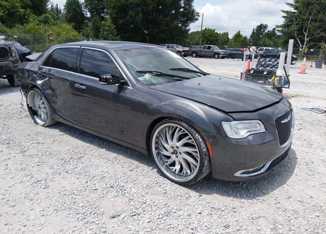 2017 CHRYSLER 300