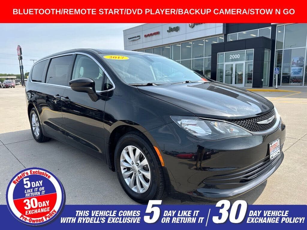 2017 CHRYSLER Pacifica
