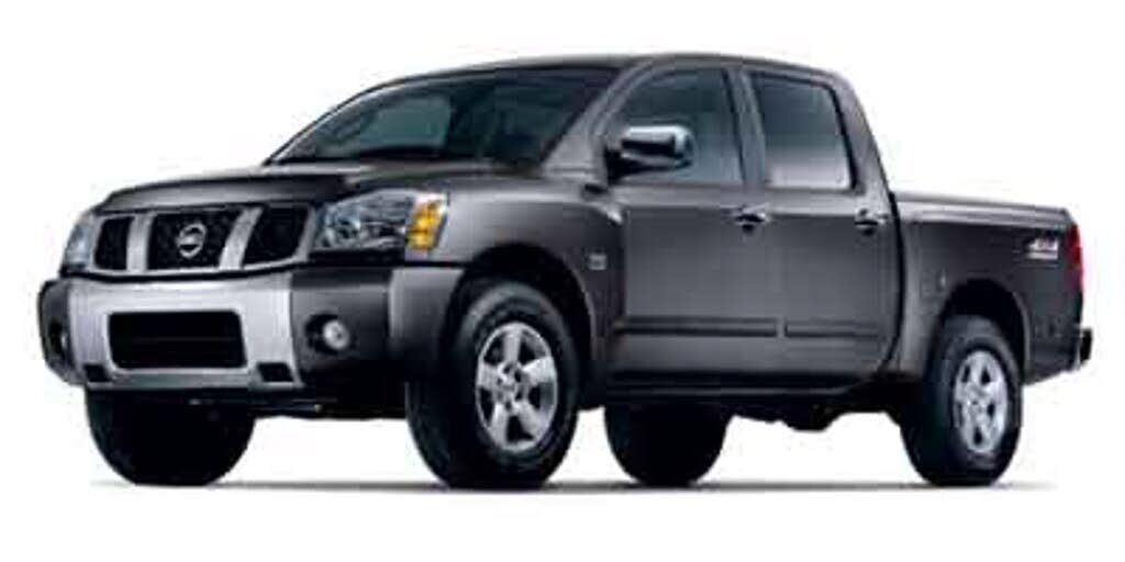 2004 NISSAN Titan
