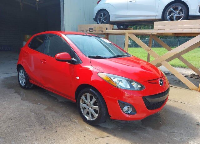 2011 MAZDA Mazda2