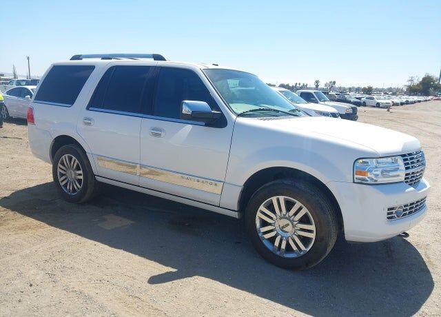 2013 LINCOLN Navigator