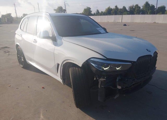 2022 BMW X5