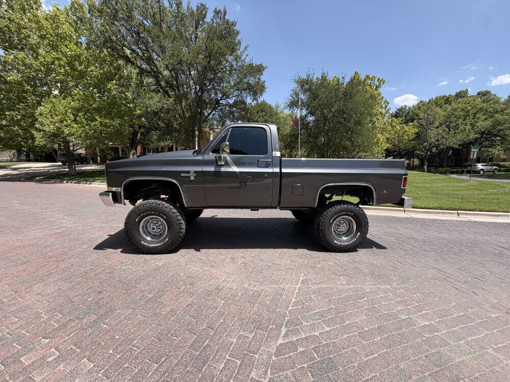 1984 CHEVROLET C/K Pickup