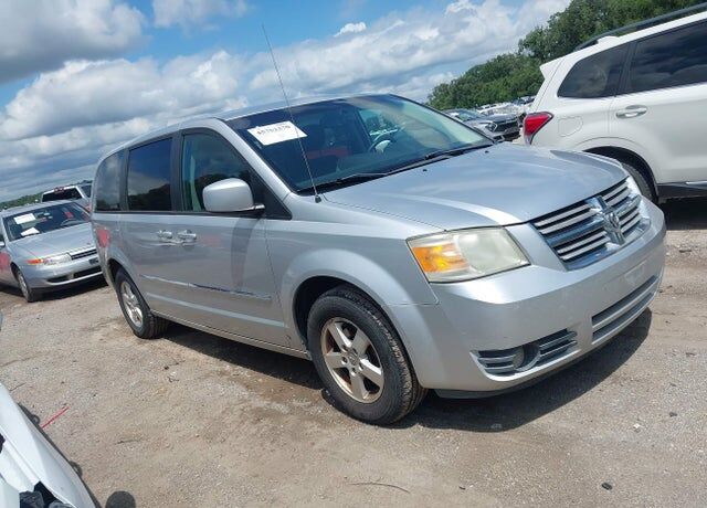 2008 DODGE Caravan