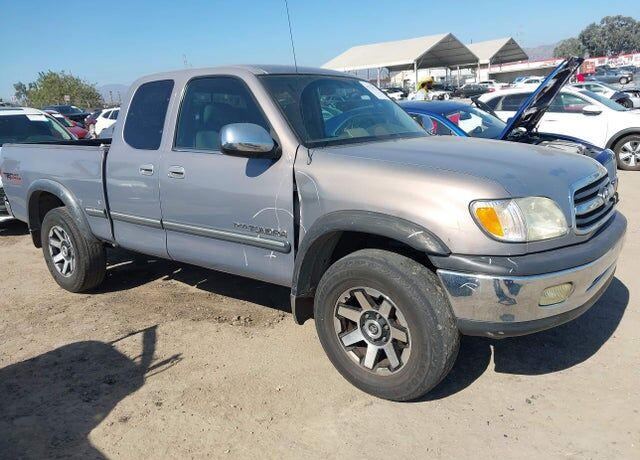 2001 TOYOTA Tundra