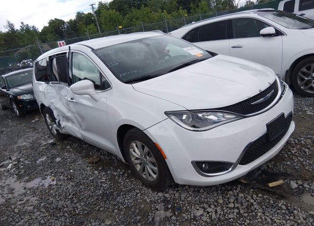 2018 CHRYSLER Pacifica