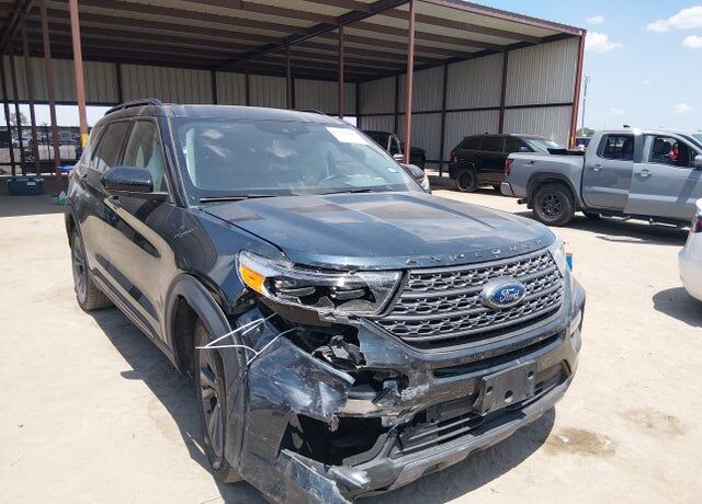2022 FORD Explorer