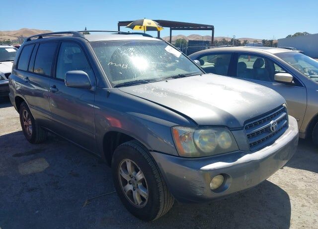 2002 TOYOTA Highlander