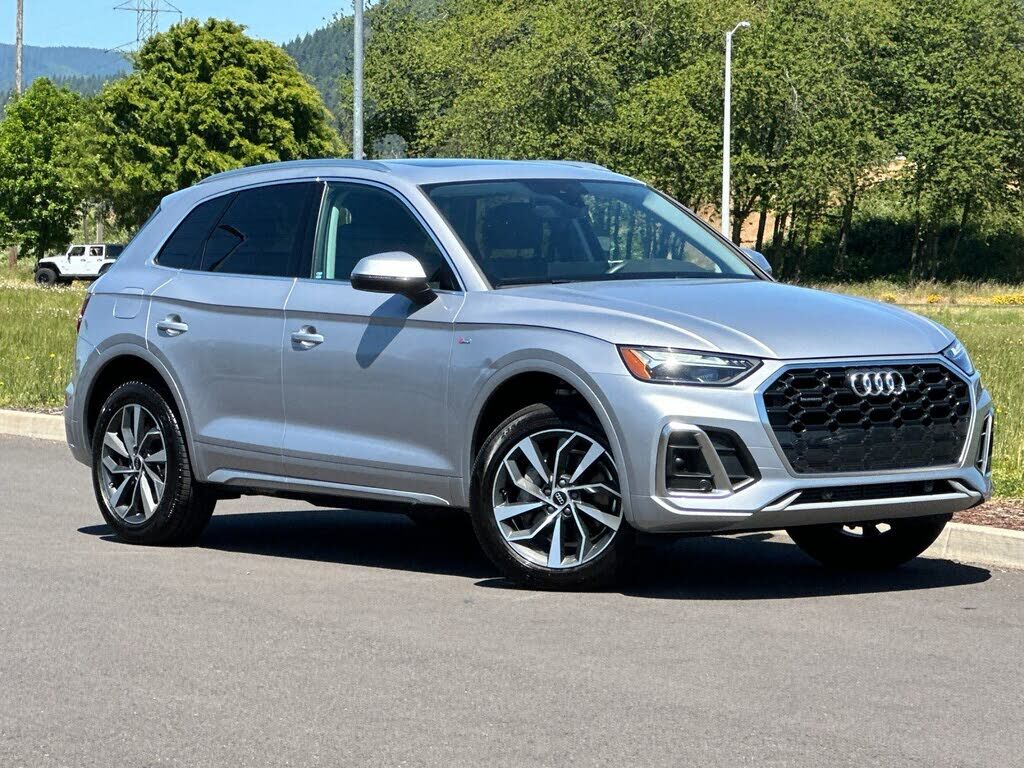 2024 AUDI Q5
