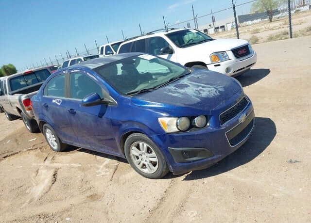 2012 CHEVROLET Sonic