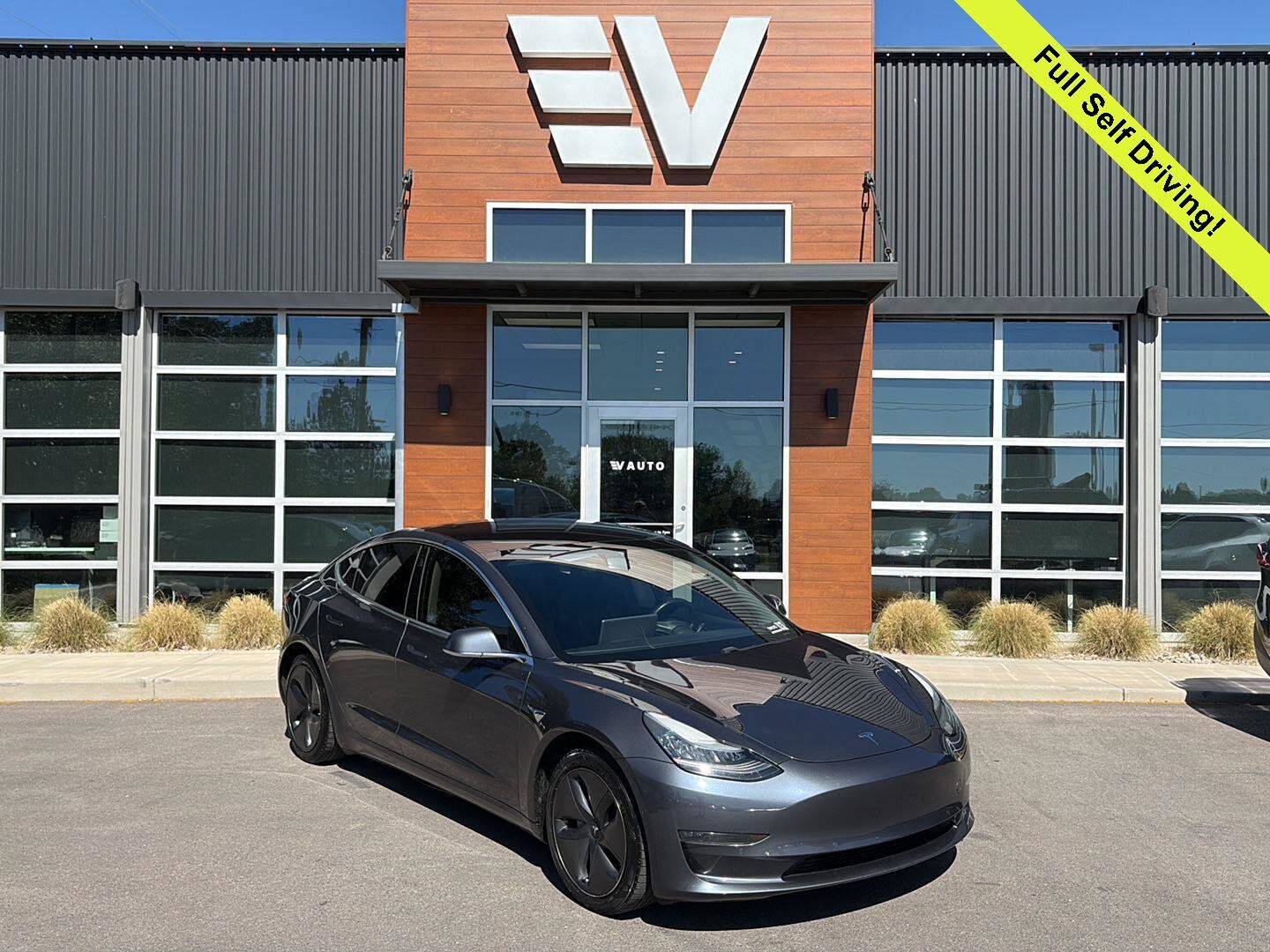 2018 TESLA Model 3