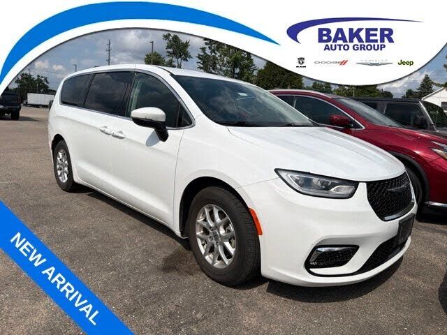2023 CHRYSLER Pacifica