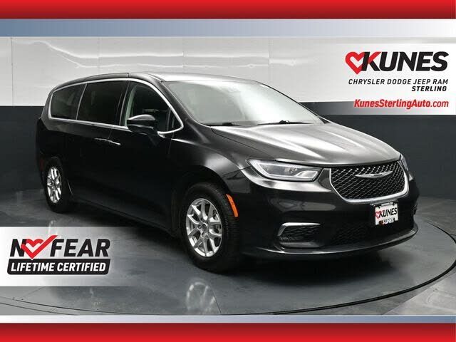 2024 CHRYSLER Pacifica
