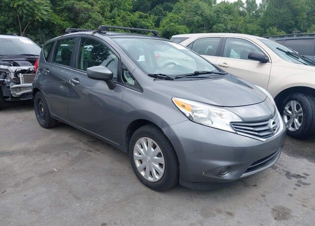 2016 NISSAN Versa
