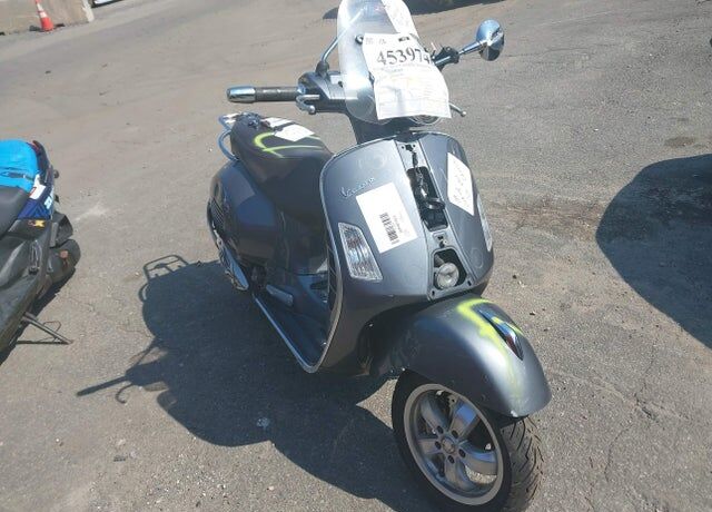 2022 PIAGGIO AND VESPA GTS RST / GTS RST Super / GTS RST SuperSport / GTS RST Touring / SEI GIORNI 300 ABS