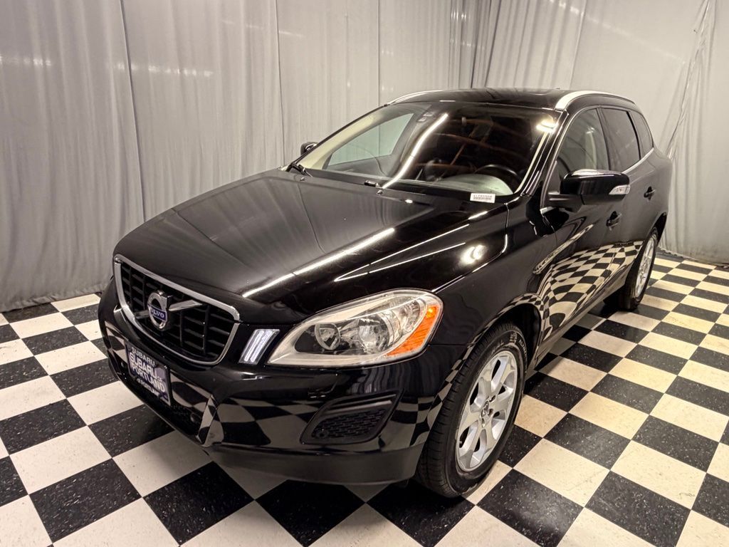 2011 VOLVO XC60