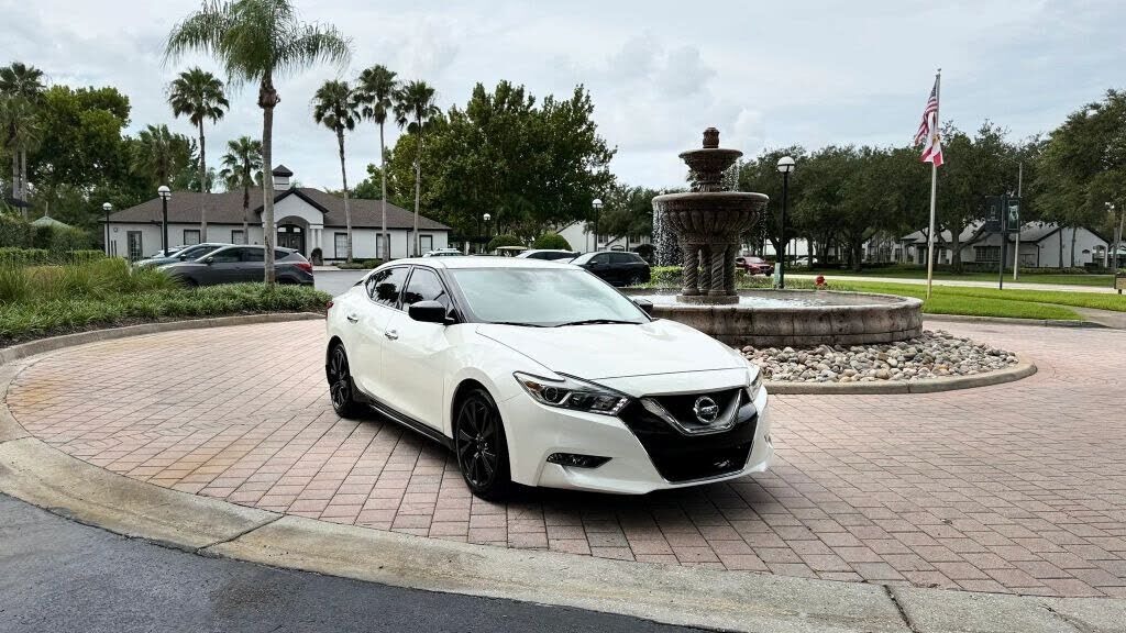 2018 NISSAN Maxima