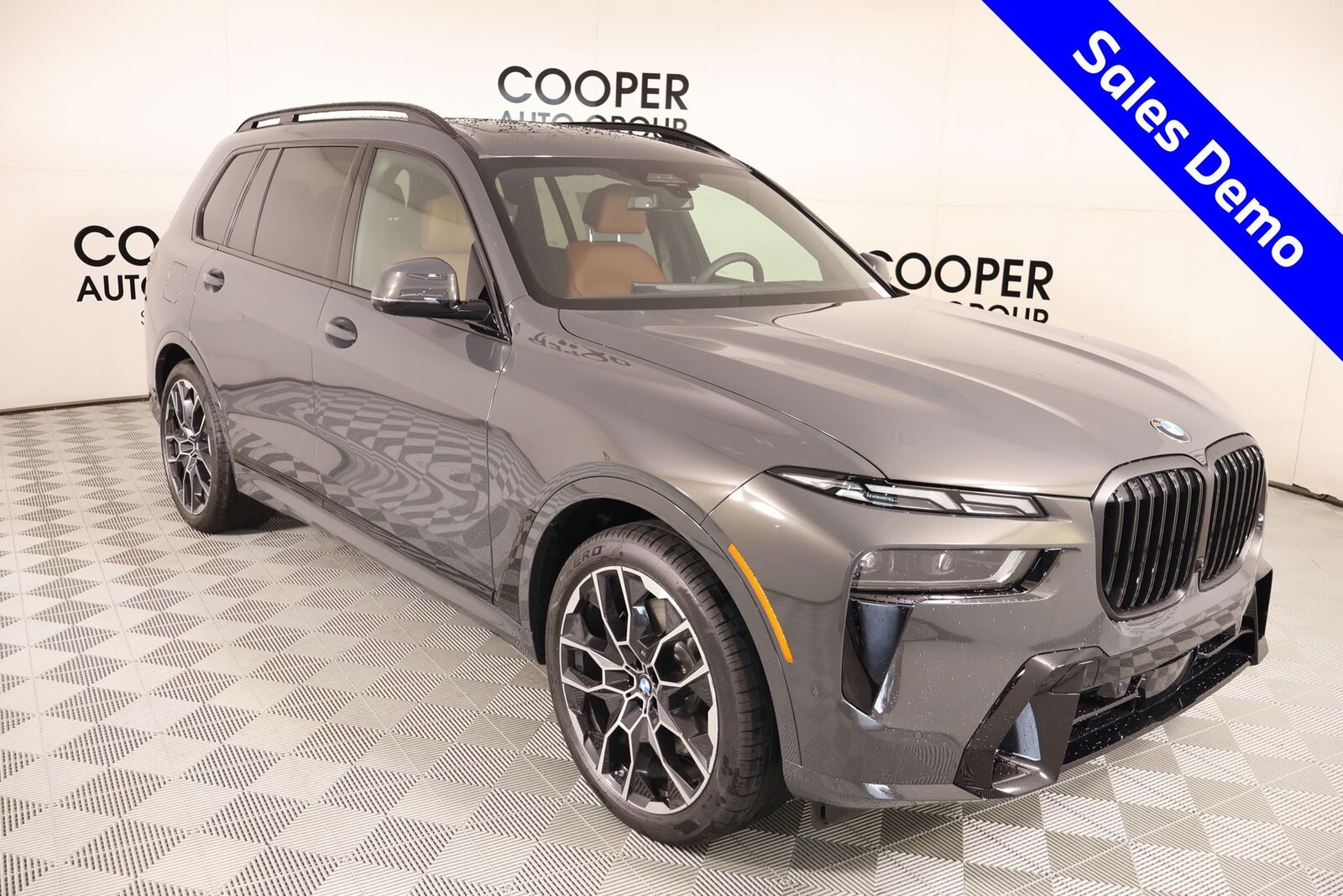 2027 BMW X7