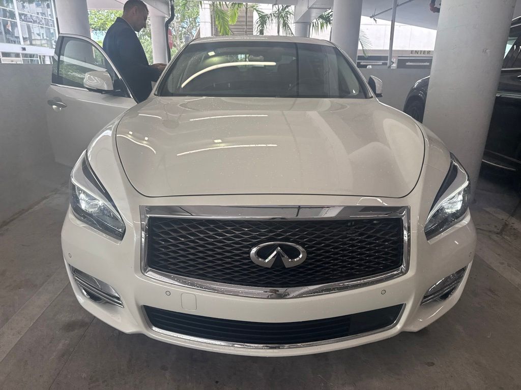 2018 INFINITI Q70L