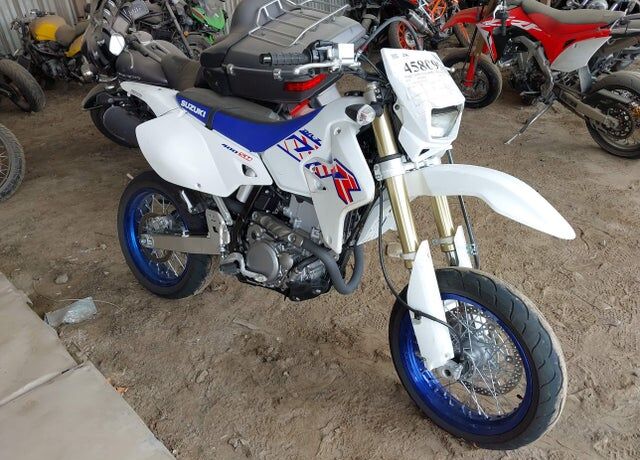 2023 SUZUKI DR-Z400SM