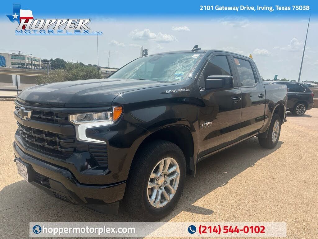 2025 CHEVROLET Silverado