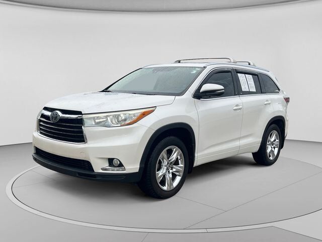 2016 TOYOTA Highlander