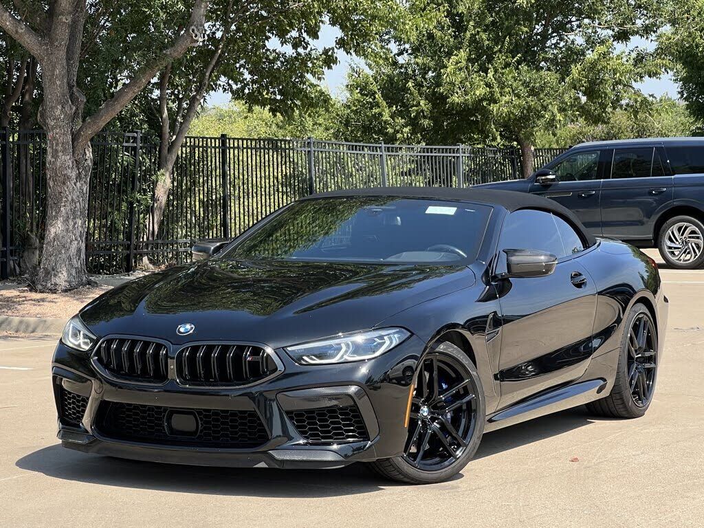 2020 BMW M8