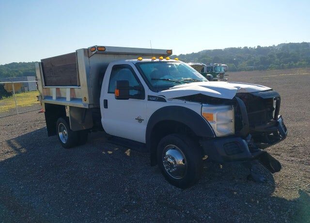 2014 FORD F-550