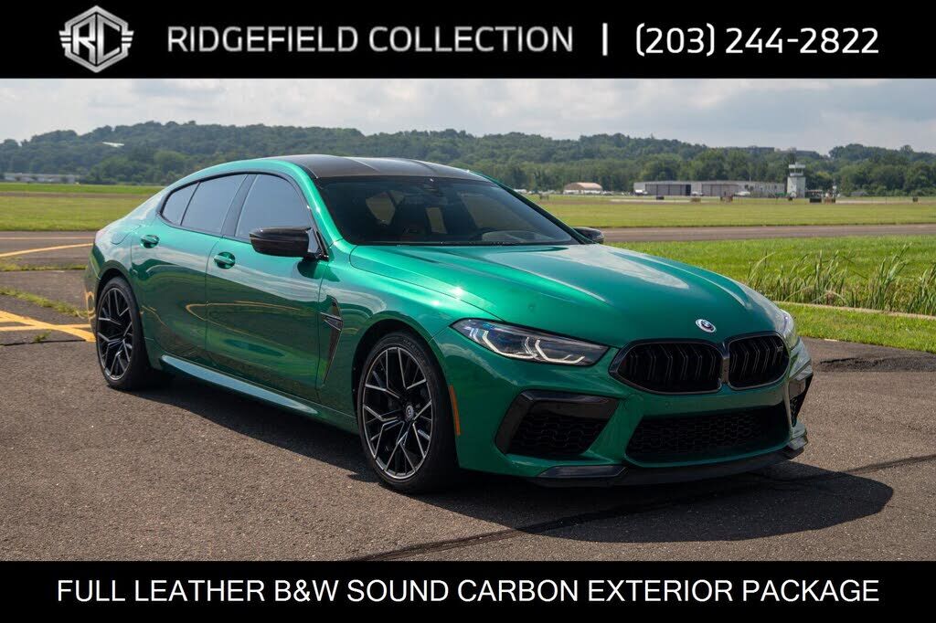 2023 BMW M8