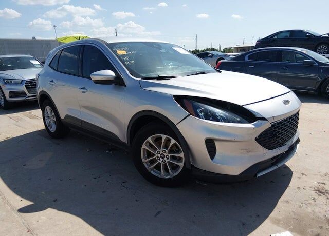 2020 FORD Escape