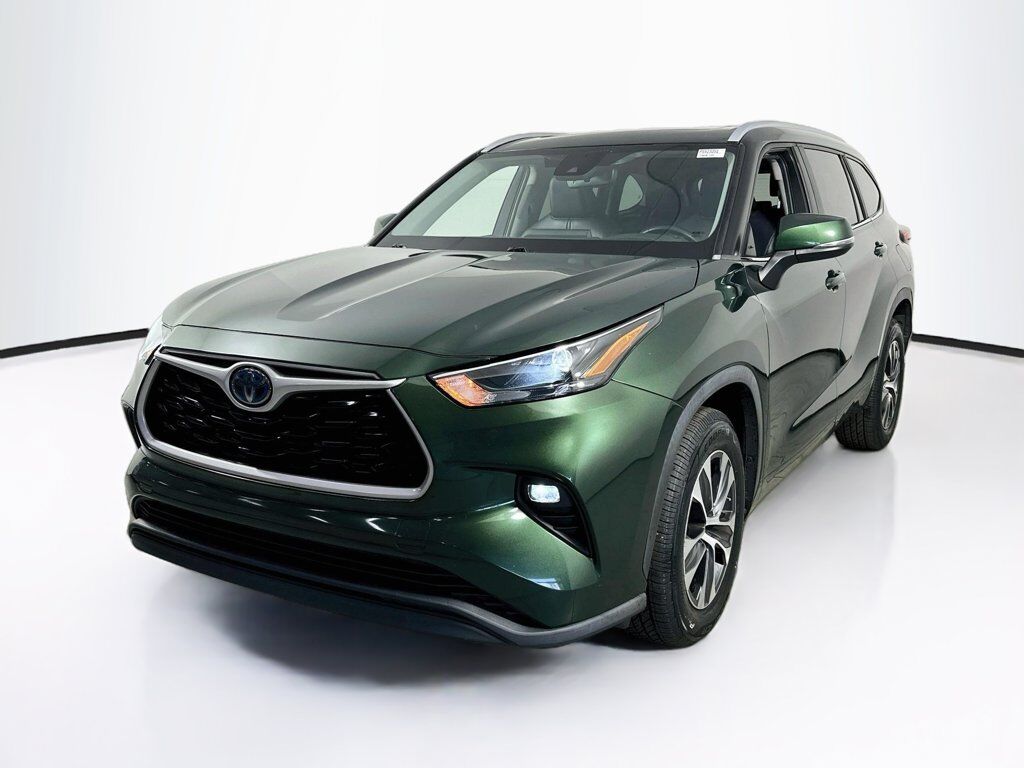 2023 TOYOTA Highlander