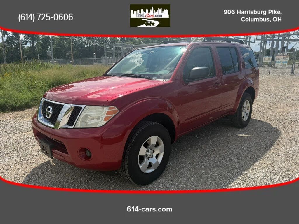 2011 NISSAN Pathfinder