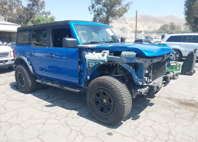 2022 FORD Bronco