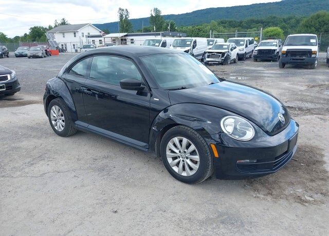2016 VOLKSWAGEN Beetle