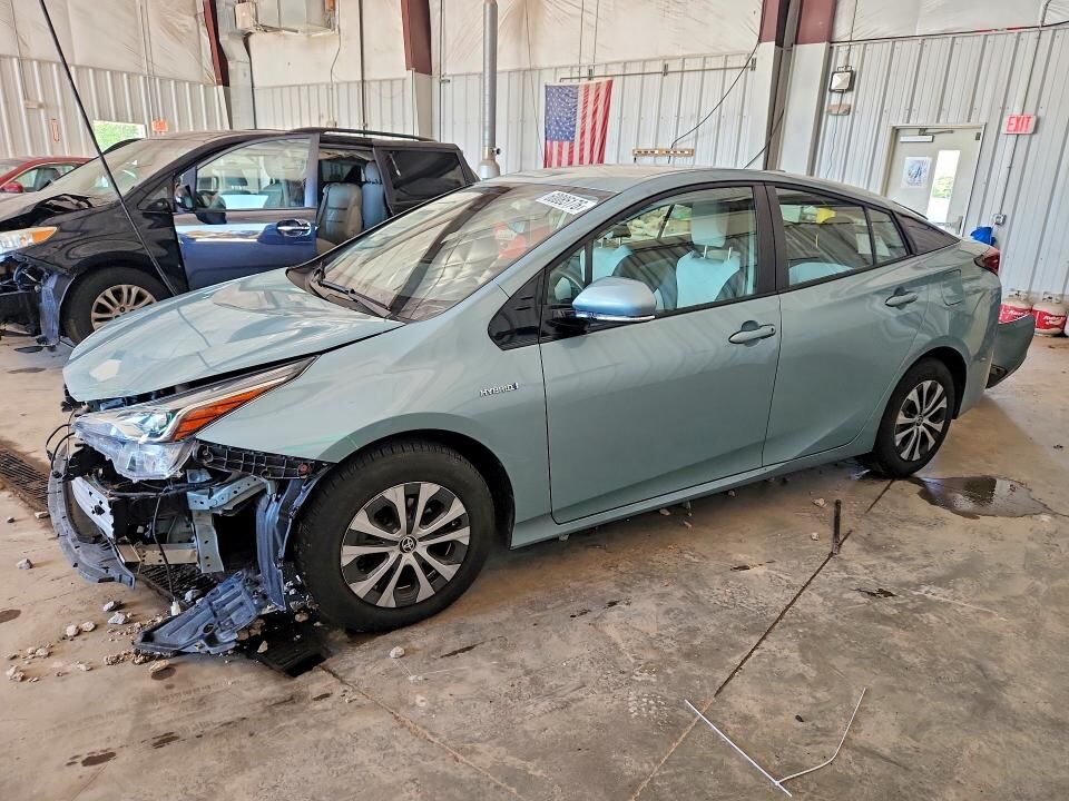 2019 TOYOTA PRIUS