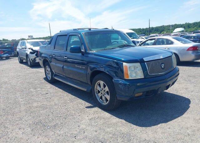 2005 CADILLAC Escalade