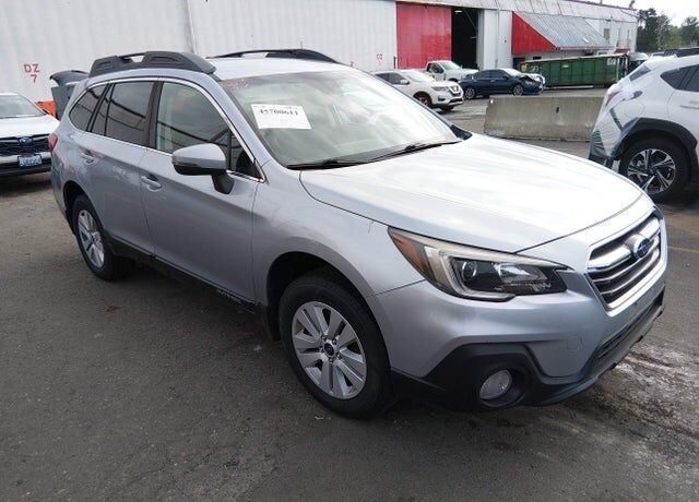 2018 SUBARU Outback