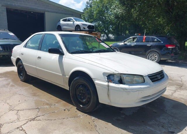 2000 TOYOTA Camry