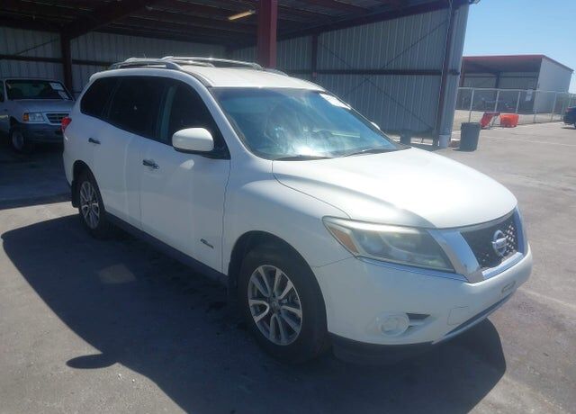 2014 NISSAN Pathfinder
