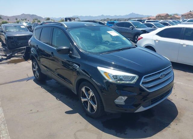 2017 FORD Escape