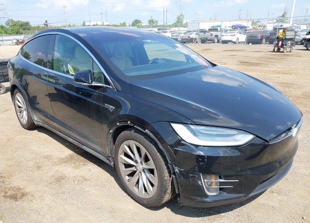 2016 TESLA Model X