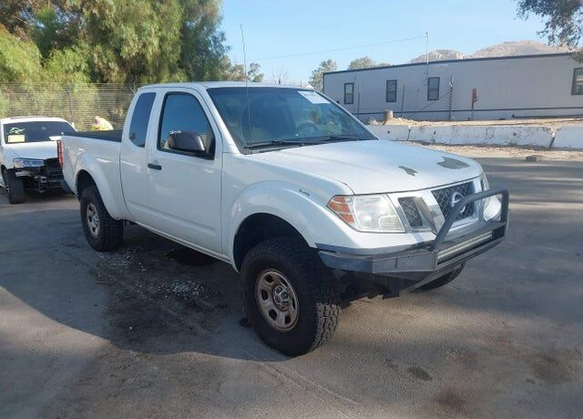 2016 NISSAN Frontier