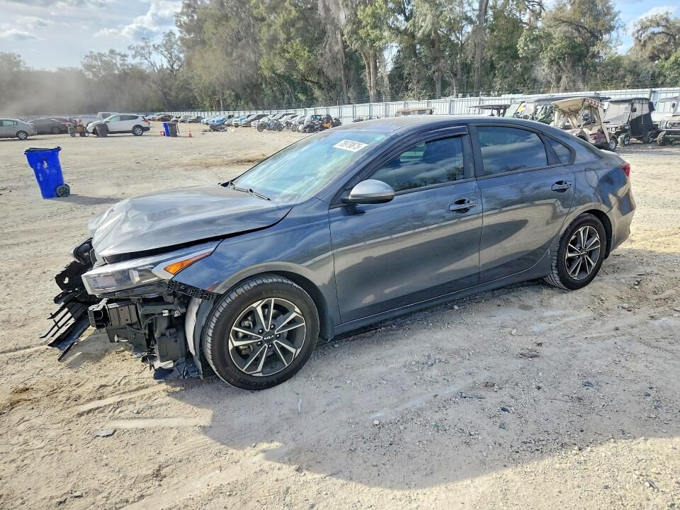 2023 KIA Forte