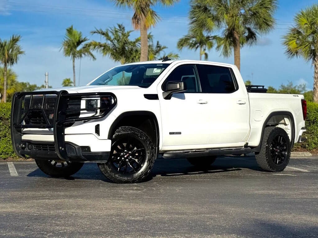 2023 GMC Sierra