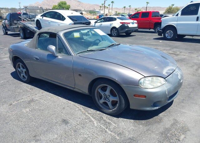 2002 MAZDA MX-5