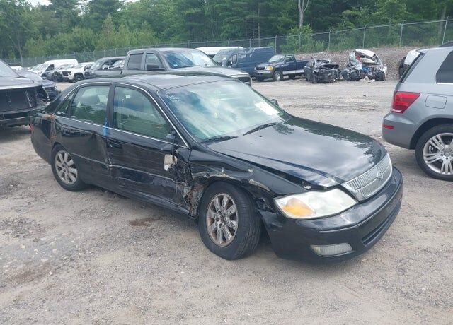 2001 TOYOTA Avalon